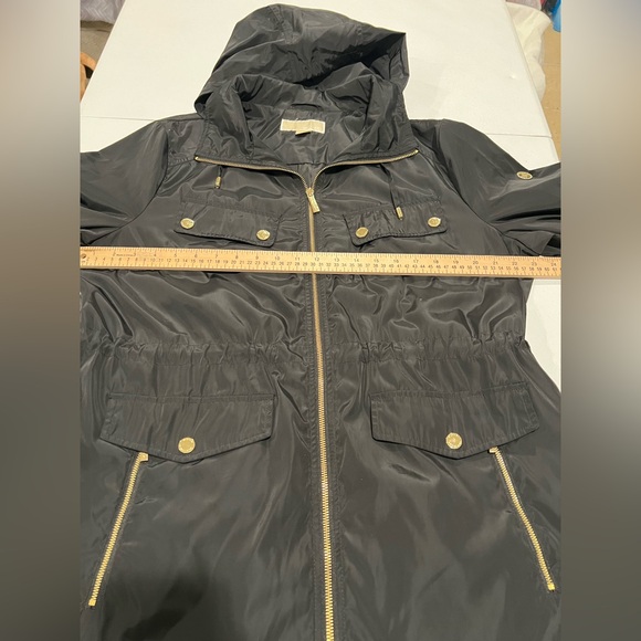 MICHAEL KORS Women's MK Trench Coat with Hood Black Polyester Gold
Logo Size XL - Picture 7 of 9